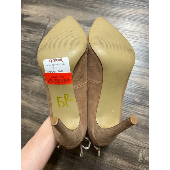 Nine West Zulma Taupe Suede 4” Heels Women’s Size 8M Lace-Up Back Stiletto Pumps - Picture 7 of 7